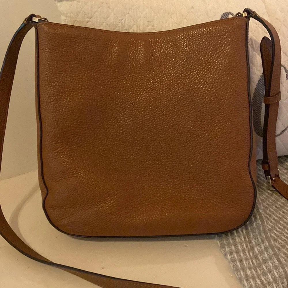 Kate Spade Tan Crossbody Bag with Front Zip - Picture 2 of 7